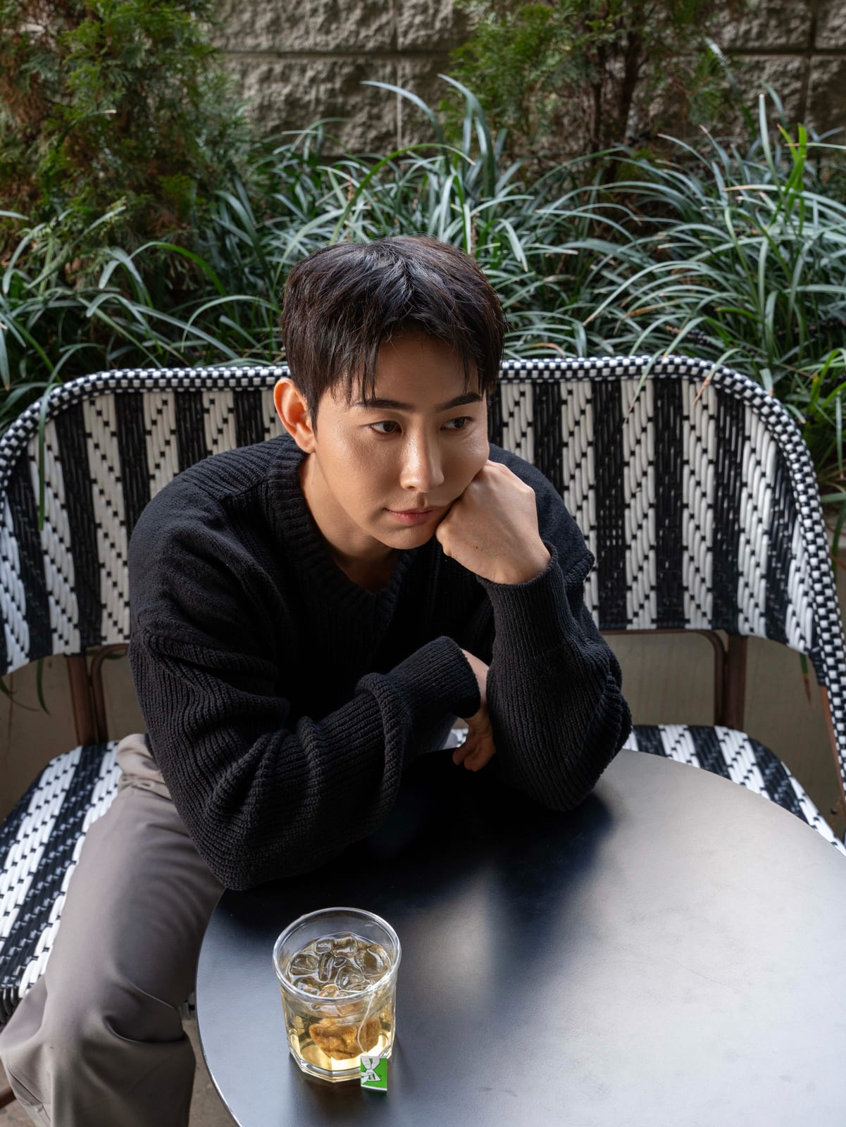 WKND MOOD 아뜰리에 화보