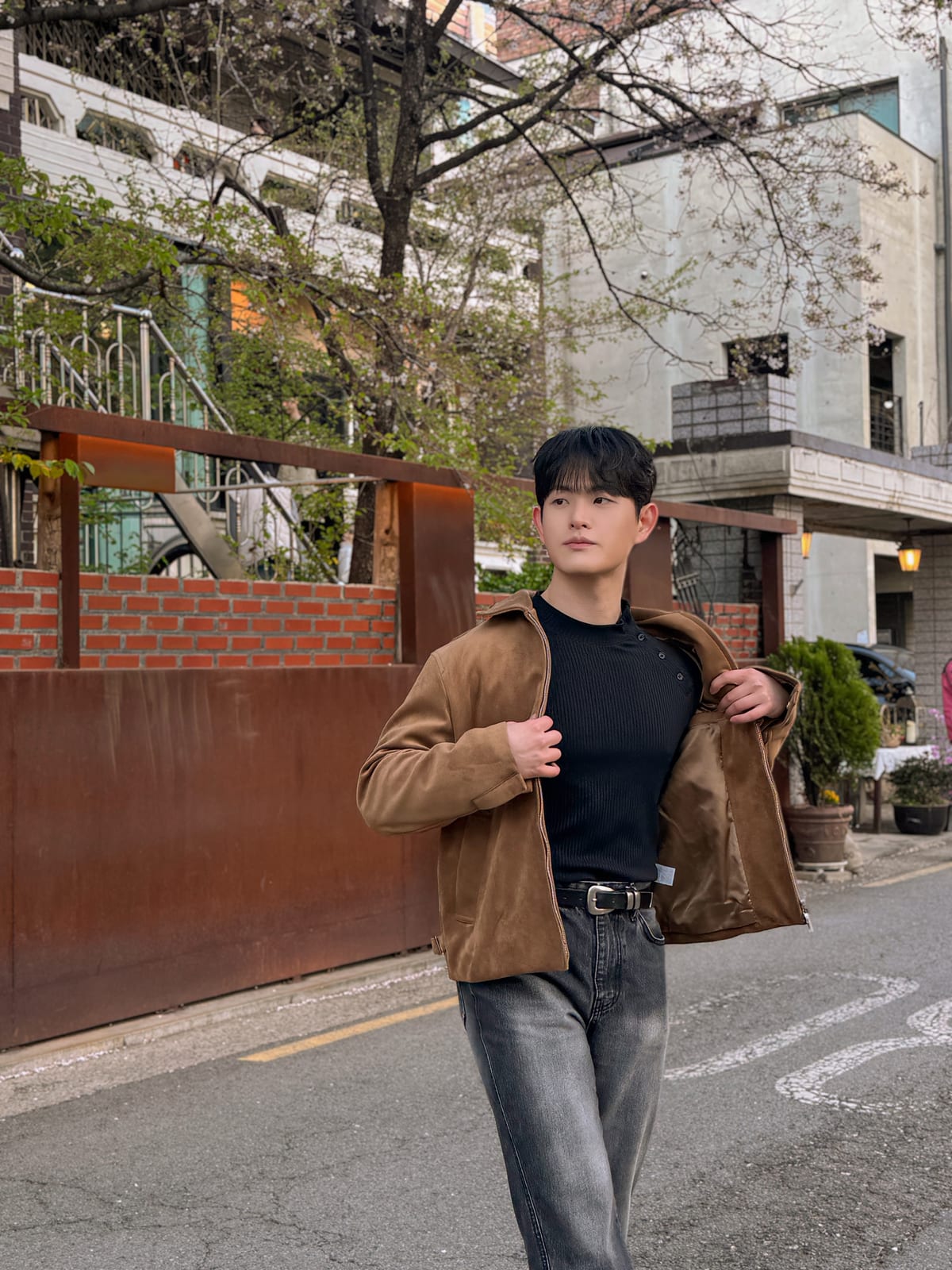 2026 벚꽃 — WKND MOOD